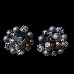 Vintage Japan Sparkle Cluster Stud Earrings in Metallic Gray and Silver